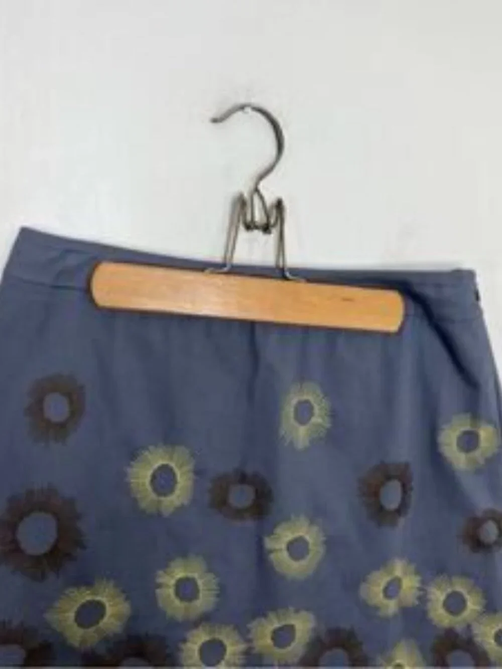 Pencil Skirt Size 8 - Picture 4 of 6